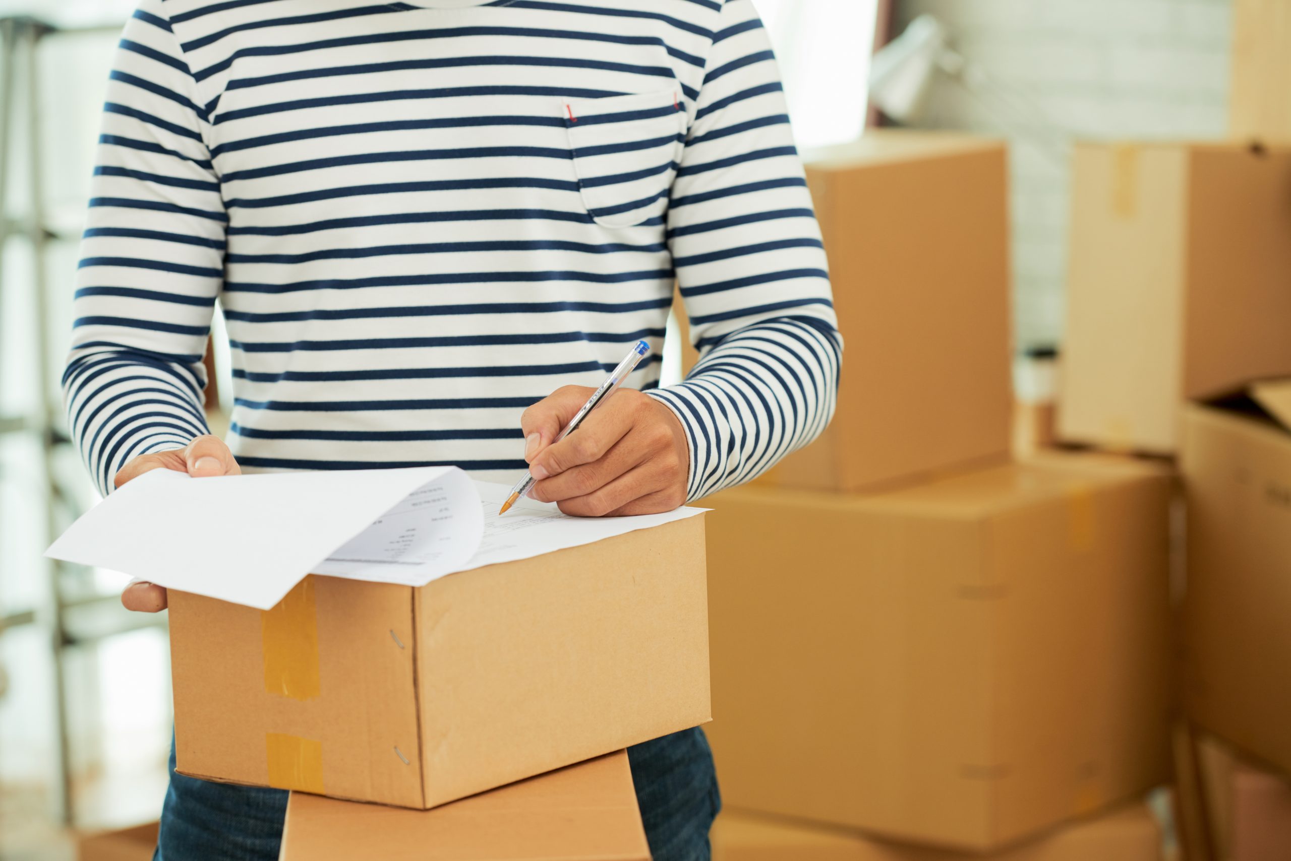 Strategies for Efficiently Packing and Unpacking Your Office
